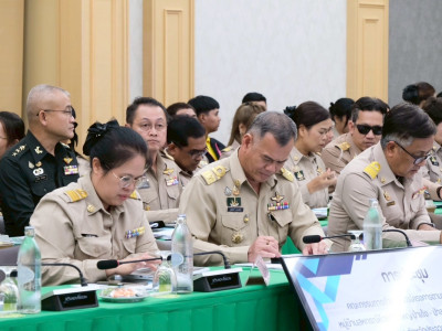 พลอากาศเอก ชลิต พุกผาสุก องคมนตรี พร้อมด้วย พลอากาศเอก จอม ... พารามิเตอร์รูปภาพ 16