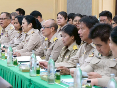 พลอากาศเอก ชลิต พุกผาสุก องคมนตรี พร้อมด้วย พลอากาศเอก จอม ... พารามิเตอร์รูปภาพ 29