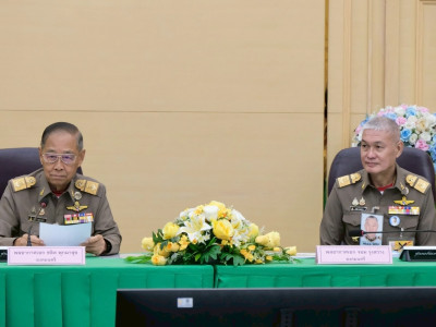 พลอากาศเอก ชลิต พุกผาสุก องคมนตรี พร้อมด้วย พลอากาศเอก จอม ... พารามิเตอร์รูปภาพ 3