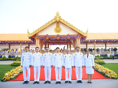 พระบาทสมเด็จพระเจ้าอยู่หัว และสมเด็จพระนางเจ้าฯ ... พารามิเตอร์รูปภาพ 19