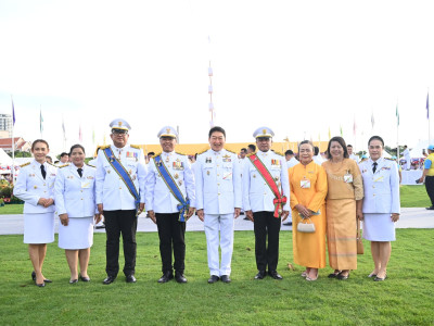 พระบาทสมเด็จพระเจ้าอยู่หัว และสมเด็จพระนางเจ้าฯ ... พารามิเตอร์รูปภาพ 31