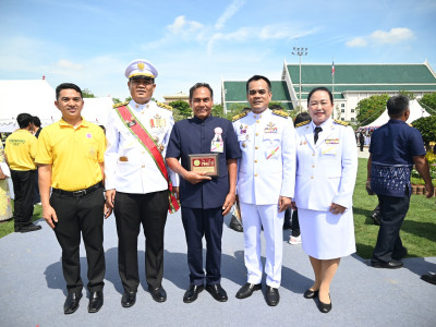 พระบาทสมเด็จพระเจ้าอยู่หัว และสมเด็จพระนางเจ้าฯ ... พารามิเตอร์รูปภาพ 39