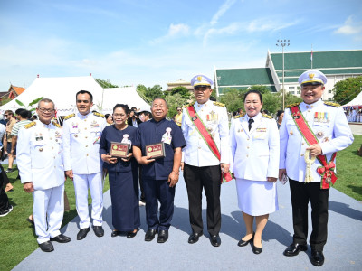 พระบาทสมเด็จพระเจ้าอยู่หัว และสมเด็จพระนางเจ้าฯ ... พารามิเตอร์รูปภาพ 40