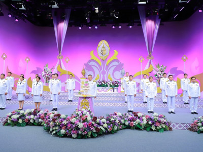 อธิบดีกรมส่งเสริมสหกรณ์ ร่วมบันทึกเทปถวายพระพร ... พารามิเตอร์รูปภาพ 4