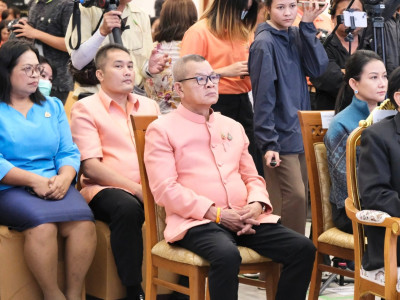 นายอัครา พรหมเผ่า รัฐมนตรีช่วยว่าการกระทรวงเกษตรและสหกรณ์ ... พารามิเตอร์รูปภาพ 12