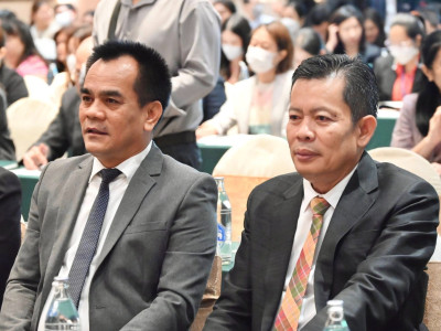 นายอัครา พรหมเผ่า รัฐมนตรีช่วยว่าการกระทรวงเกษตรและสหกรณ์ ... พารามิเตอร์รูปภาพ 5
