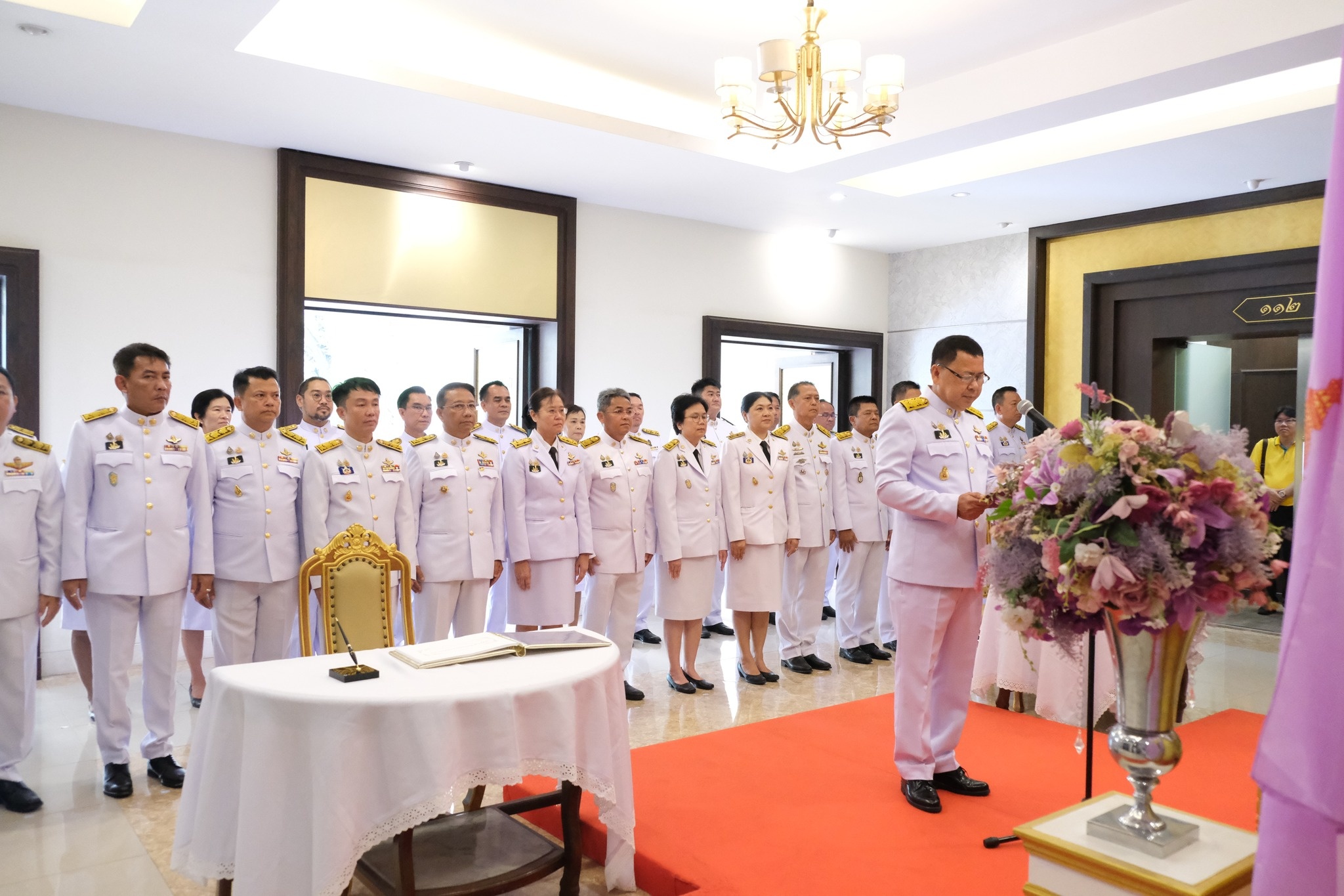 นายประยูร อินสกุล ปลัดกระทรวงเกษตรและสหกรณ์ ... พารามิเตอร์รูปภาพ 1