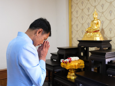 รองอธิบดีกรมส่งเสริมสหกรณ์ เข้าสักการะสิ่งศักดิ์สิทธิ์ ... พารามิเตอร์รูปภาพ 5