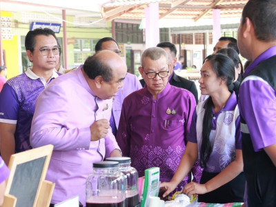 รองอธิบดีกรมส่งเสริมสหกรณ์ ร่วมงานเปิดโครงการ 7 มิถุนายน ... พารามิเตอร์รูปภาพ 2