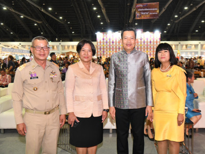 รองอธิบดีกรมส่งเสริมสหกรณ์ ร่วมเป็นเกียรติในพิธีเปิดงาน ... พารามิเตอร์รูปภาพ 11