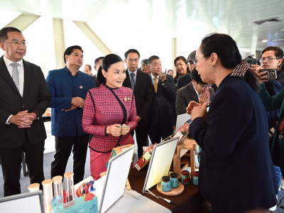 ศ.ดร.นฤมล ภิญโญสินวัฒน์ รัฐมนตรีว่าการกระทรวงเกษตรและสหกรณ์ ... พารามิเตอร์รูปภาพ 15