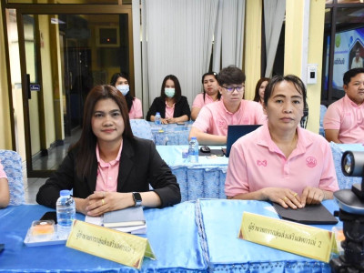 รองอธิบดีกรมส่งเสริมสหกรณ์ พร้อมด้วย เลขานุการกรม ... พารามิเตอร์รูปภาพ 5