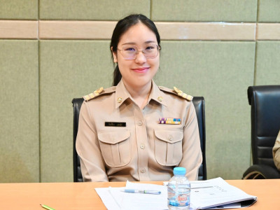 นางสาวปรานอม จันทร์ใหม่ รักษาการในตำแหน่ง ... พารามิเตอร์รูปภาพ 8