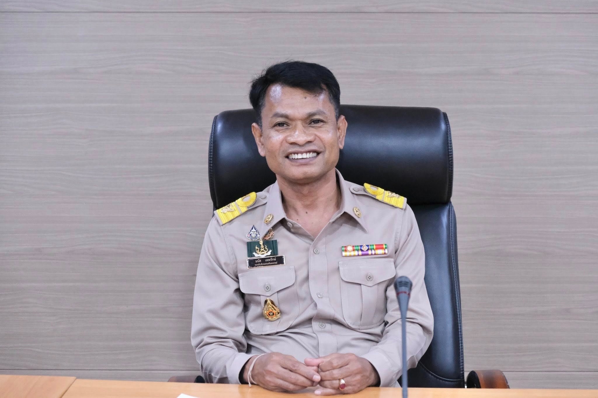 รองอธิบดีกรมส่งเสริมสหกรณ์ ... พารามิเตอร์รูปภาพ 1
