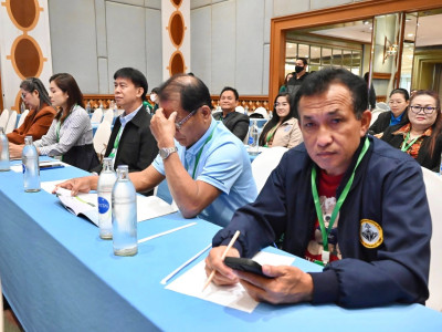 อธิบดีกรมส่งเสริมสหกรณ์ ในฐานะคณะกรรมการ ธ.ก.ส. ... พารามิเตอร์รูปภาพ 25