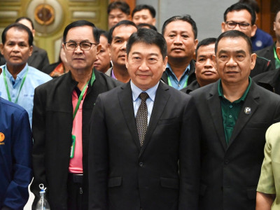 อธิบดีกรมส่งเสริมสหกรณ์ ในฐานะคณะกรรมการ ธ.ก.ส. ... พารามิเตอร์รูปภาพ 34
