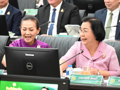 นายอรรถกร ศิริลัทธยากร รัฐมนตรีว่าการกระทรวงเกษตรและสหกรณ์ ... พารามิเตอร์รูปภาพ 20