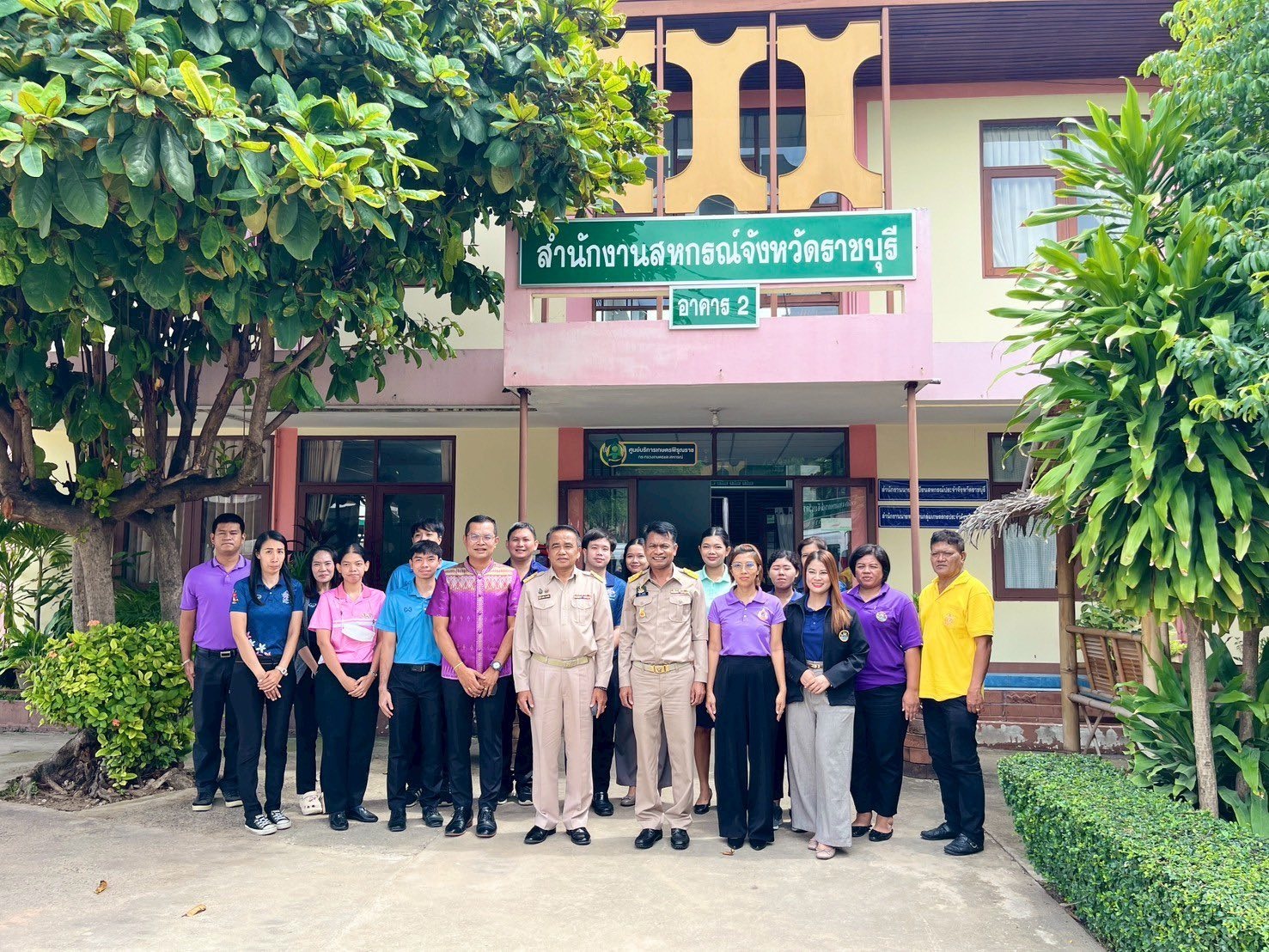 รองอธิบดีกรมส่งเสริมสหกรณ์ ... พารามิเตอร์รูปภาพ 1