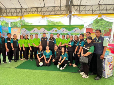 นายอรรถกร ศิริลัทธยากร รัฐมนตรีว่าการกระทรวงเกษตรและสหกรณ์ ... พารามิเตอร์รูปภาพ 17