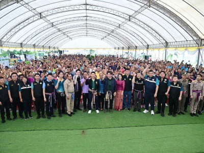 นายอรรถกร ศิริลัทธยากร รัฐมนตรีว่าการกระทรวงเกษตรและสหกรณ์ ... พารามิเตอร์รูปภาพ 19