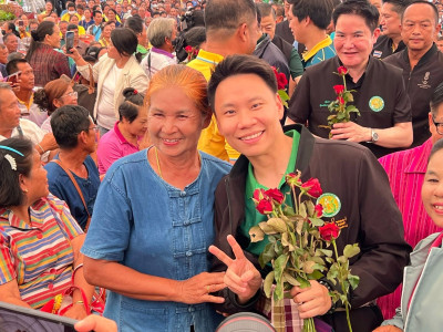 นายอรรถกร ศิริลัทธยากร รัฐมนตรีว่าการกระทรวงเกษตรและสหกรณ์ ... พารามิเตอร์รูปภาพ 5