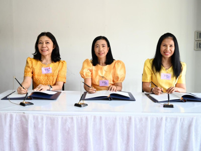 อธิบดีกรมส่งเสริมสหกรณ์ พร้อมด้วย ... พารามิเตอร์รูปภาพ 16