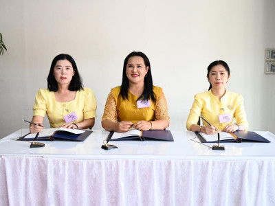อธิบดีกรมส่งเสริมสหกรณ์ พร้อมด้วย ... พารามิเตอร์รูปภาพ 18