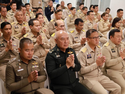 พลอากาศเอก ชลิต พุกผาสุข องคมนตรี ... พารามิเตอร์รูปภาพ 11