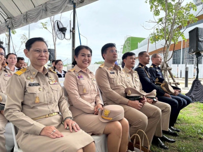 พลอากาศเอก ชลิต พุกผาสุข องคมนตรี ... พารามิเตอร์รูปภาพ 16