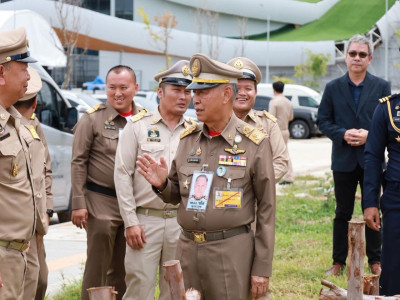 พลอากาศเอก ชลิต พุกผาสุข องคมนตรี ... พารามิเตอร์รูปภาพ 21