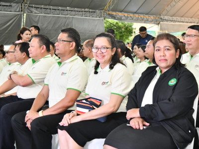 นายอรรถกร ศิริลัทยากร รัฐมนตรีว่าการกระทรวงเกษตรและสหกรณ์ ... พารามิเตอร์รูปภาพ 36