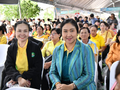 นายอรรถกร ศิริลัทยากร รัฐมนตรีว่าการกระทรวงเกษตรและสหกรณ์ ... พารามิเตอร์รูปภาพ 41
