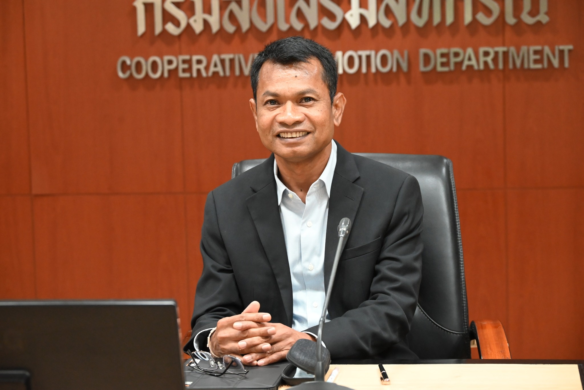 รองอธิบดีกรมส่งเสริมสหกรณ์ ... พารามิเตอร์รูปภาพ 1