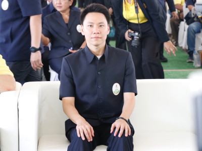 นายอรรถกร ศิริลัทธยากร รัฐมนตรีว่าการกระทรวงเกษตรและสหกรณ์ ... พารามิเตอร์รูปภาพ 2