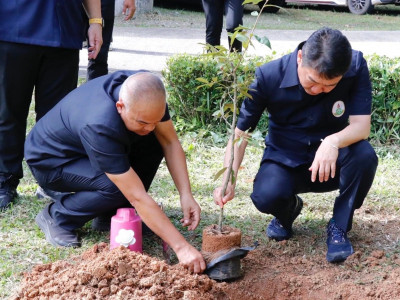 อธิบดีกรมส่งเสริมสหกรณ์ พร้อมด้วย นายรุ่งโรจน์ ... พารามิเตอร์รูปภาพ 21