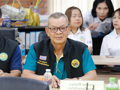 นายอรรถกร ศิริลัทธยากร รัฐมนตรีว่าการกระทรวงเกษตรและสหกรณ์ ... พารามิเตอร์รูปภาพ 5