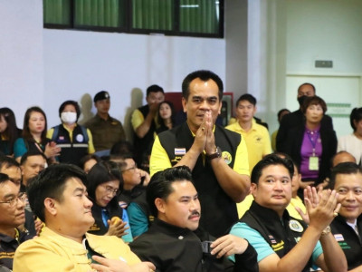 นายอรรถกร ศิริลัทธยากร รัฐมนตรีว่าการกระทรวงเกษตรและสหกรณ์ ... พารามิเตอร์รูปภาพ 23