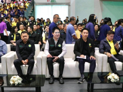 นายอรรถกร ศิริลัทธยากร รัฐมนตรีว่าการกระทรวงเกษตรและสหกรณ์ ... พารามิเตอร์รูปภาพ 7