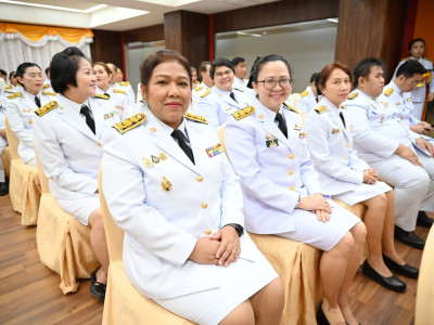 อธิบดีกรมส่งเสริมสหกรณ์ พร้อมด้วย คณะผู้บริหาร ... พารามิเตอร์รูปภาพ 23
