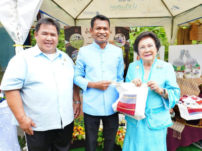 ท่านผู้หญิงจรุงจิตต์ ทีขะระ ... พารามิเตอร์รูปภาพ 12