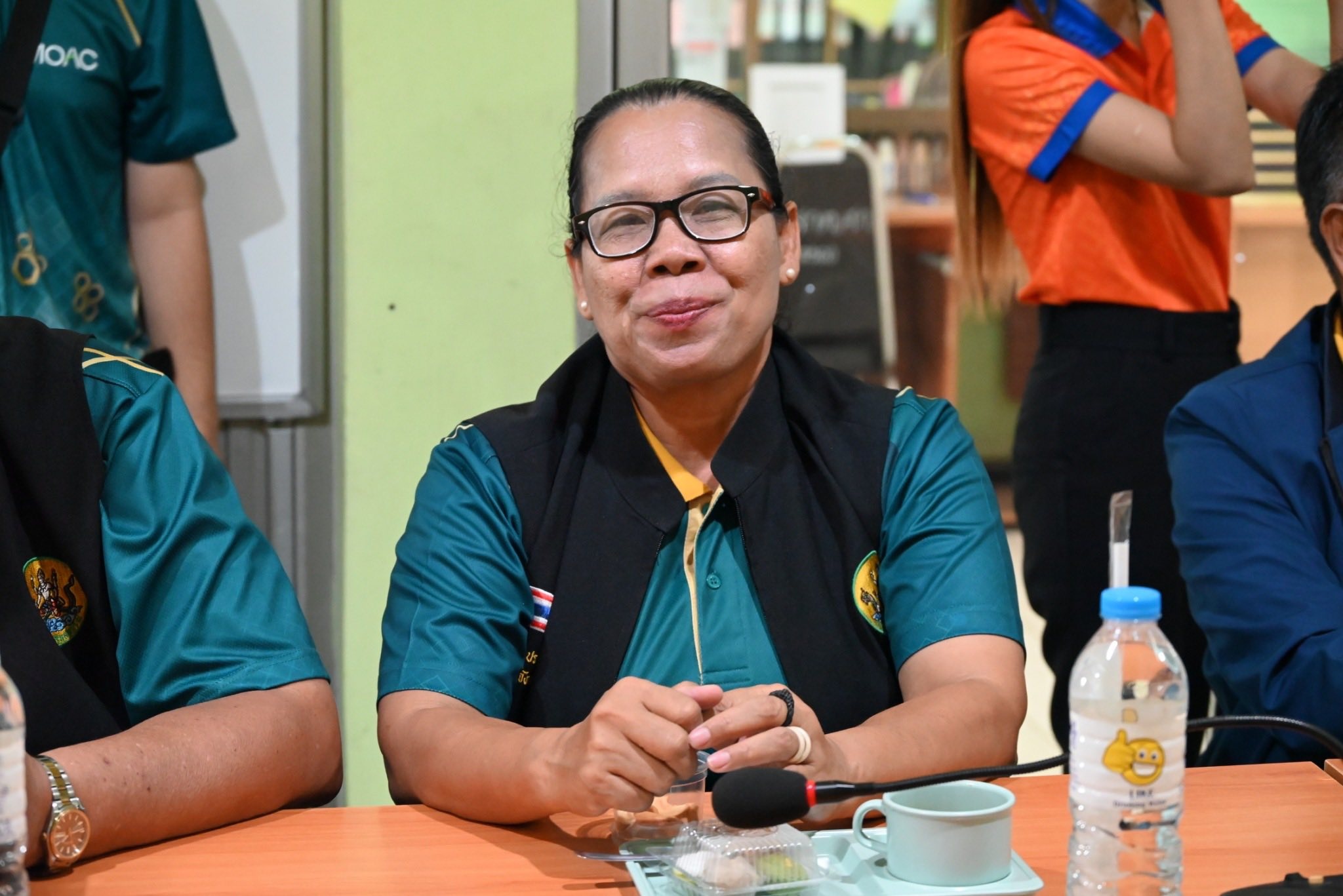 อธิบดีกรมส่งเสริมสหกรณ์ พร้อมด้วย ผู้ตรวจราชการกรม ... พารามิเตอร์รูปภาพ 8