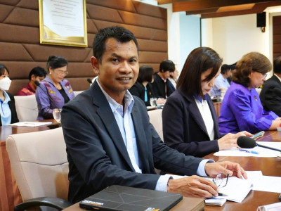 นางสุพร ตรีนรินทร์ เลขาธิการ กปร. ... พารามิเตอร์รูปภาพ 2