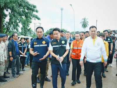 นายอรรถกร ศิริลัทธยากร รัฐมนตรีว่าการกระทรวงเกษตรและสหกรณ์ ... พารามิเตอร์รูปภาพ 2