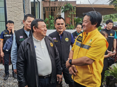 นายอรรถกร ศิริลัทธยากร รัฐมนตรีว่าการกระทรวงเกษตรและสหกรณ์ ... พารามิเตอร์รูปภาพ 8