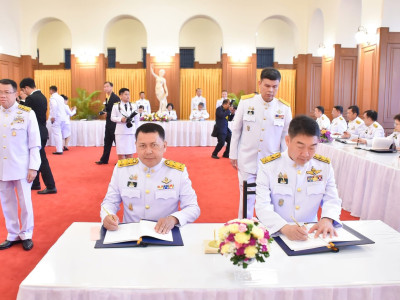 นายอรรถกร ศิริลัทธยากร รัฐมนตรีว่าการกระทรวงเกษตรและสหกรณ์ ... พารามิเตอร์รูปภาพ 3