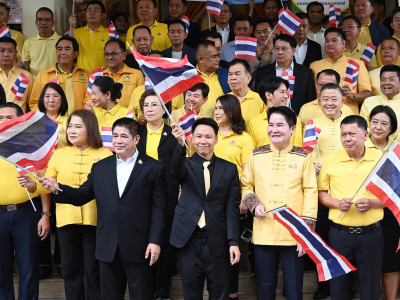 นายอรรถกร ศิริลัทธยากร รัฐมนตรีว่าการกระทรวงเกษตรและสหกรณ์ ... พารามิเตอร์รูปภาพ 17