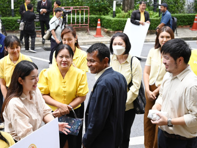 นายอรรถกร ศิริลัทธยากร รัฐมนตรีว่าการกระทรวงเกษตรและสหกรณ์ ... พารามิเตอร์รูปภาพ 25