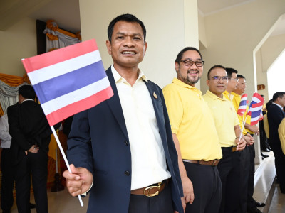 นายอรรถกร ศิริลัทธยากร รัฐมนตรีว่าการกระทรวงเกษตรและสหกรณ์ ... พารามิเตอร์รูปภาพ 4