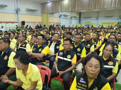 นายอรรถกร ศิริลัทธยากร รัฐมนตรีว่าการกระทรวงเกษตรและสหกรณ์ ... พารามิเตอร์รูปภาพ 10
