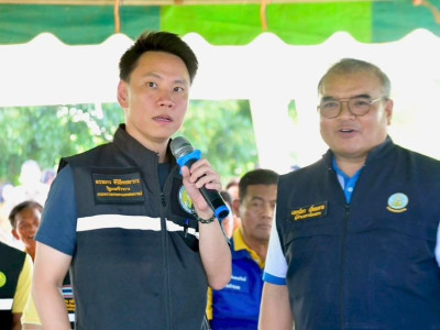 นายอรรถกร ศิริลัทธยากร รัฐมนตรีว่าการกระทรวงเกษตรและสหกรณ์ ... พารามิเตอร์รูปภาพ 19